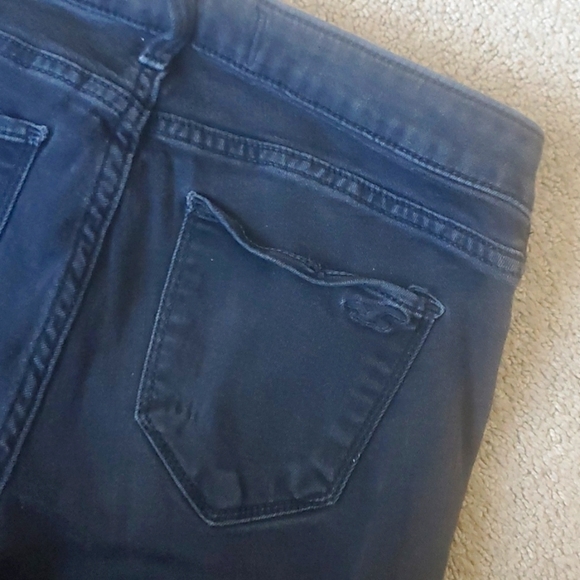Hollister Black Distressed Jeans 1R - Picture 5 of 5